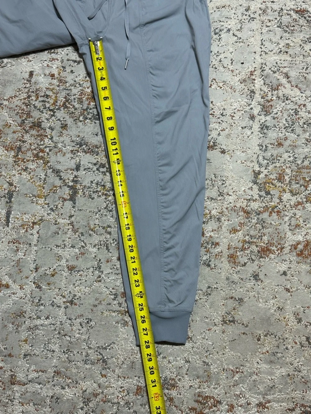 lululemon athletica Light Gray Drawstring Joggers